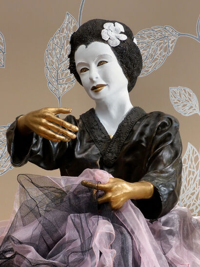 Sayuri,geisha - Japanese culture - a Sculpture & Installation Artowrk by Johannes Genemans